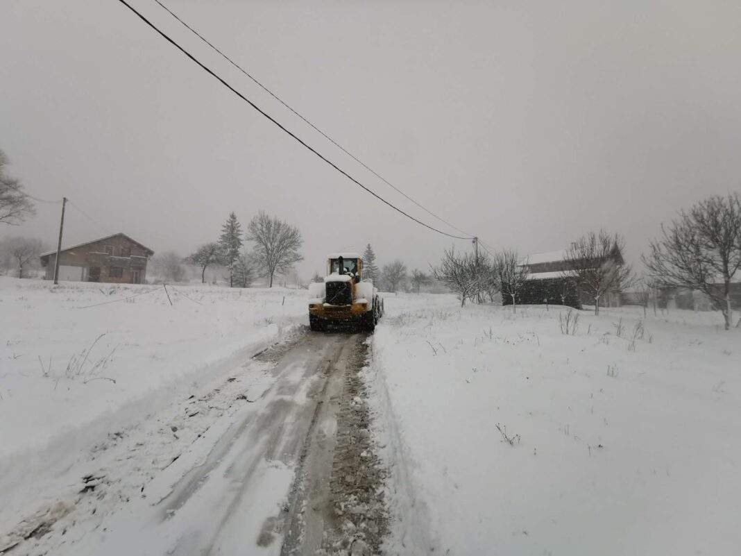 Lijep primjer iz Gornjeg Vakufa-Uskoplja: Rudnik Gračanica osigurava prohodnost prema naseljima